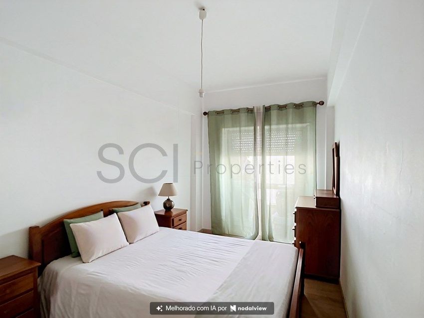 Imagem Quarto de apartamento t2 em Torre da Marinha