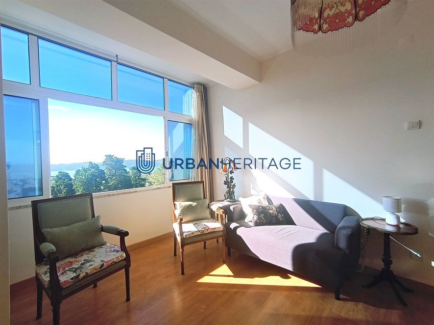 Imagem Divisão de apartamento t2 em Prazeres
