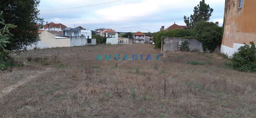 Imagem Vistas de terreno em Travessa dos Sebastiões, 34