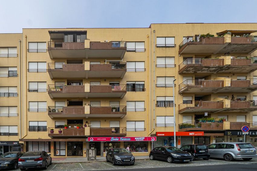 Imagem Vistas de apartamento t2 em Arcozelo