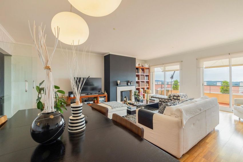 Imagem Sala de estar de apartamento t3 em Rua dos Faisões, 18
