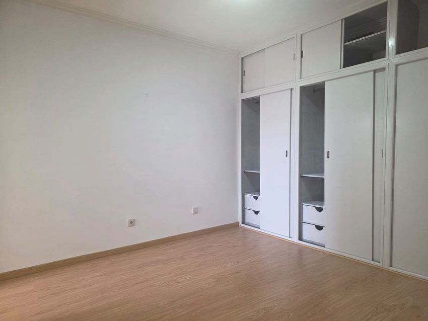 Зображення квартира t3, Santa Maria da Feira, Centro б/н