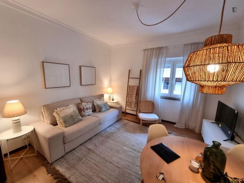Imagem Sala de estar de apartamento t2 em Rua de Sant'Ana à Lapa
