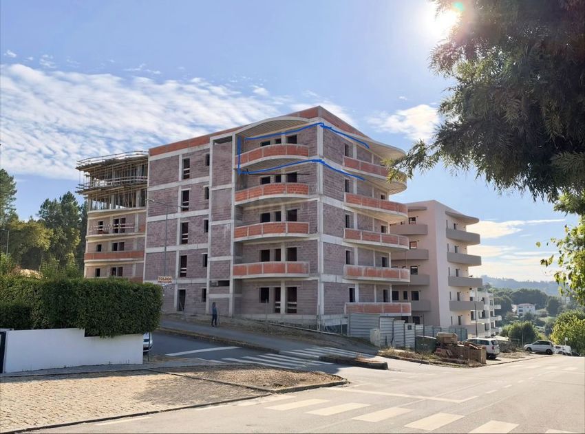 Imagem Vistas de apartamento t2 em Urbanização Miradouro