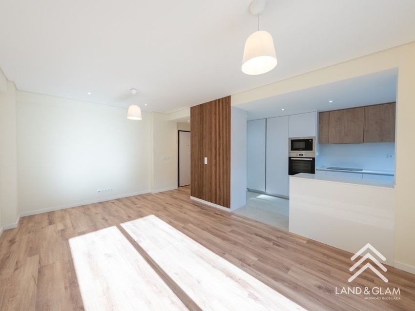 Imagem Divisão de apartamento t2 em Agualva-Cacém