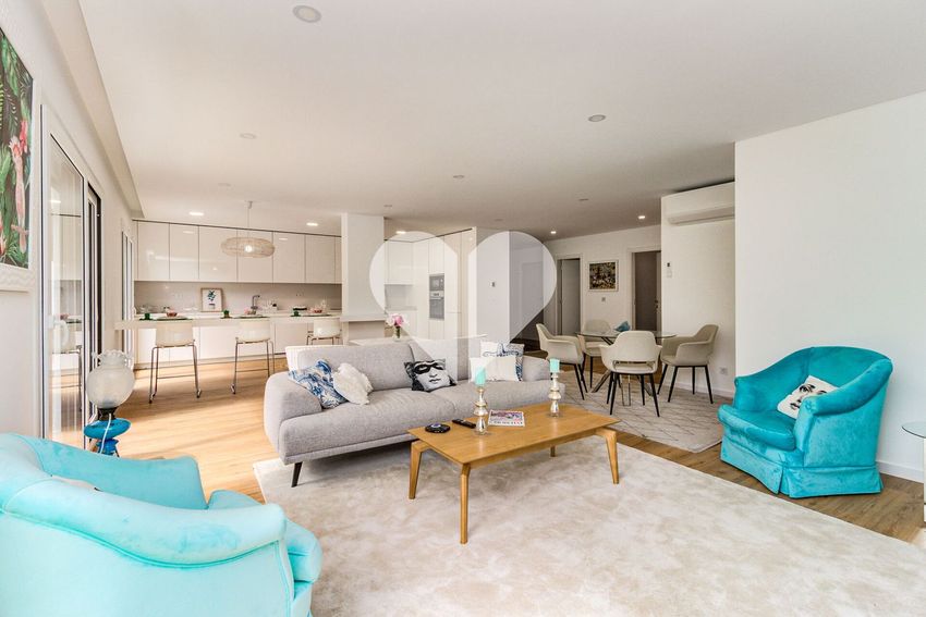 Imagem Sala de estar de apartamento t3 em Avenida Sabóia, 41