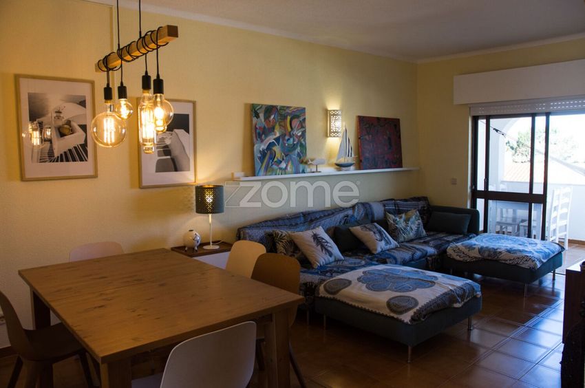 Imagem Sala de estar de apartamento t2 em Impasse Fernão de Magalhães