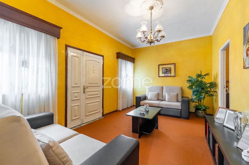 Imagem Sala de estar de  moradia independente em Freitas e Vila Cova
