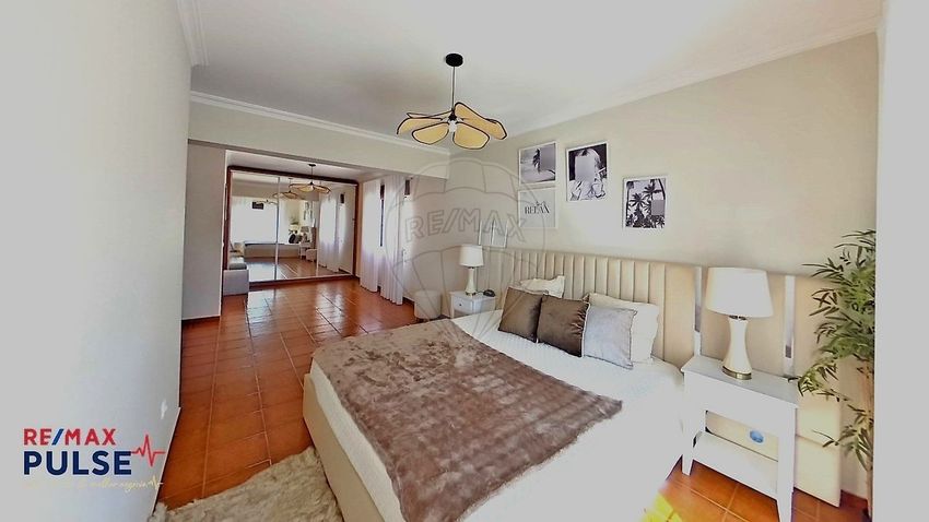 Imagem Sala de estar de apartamento t3 em Rua Centro Paroquial