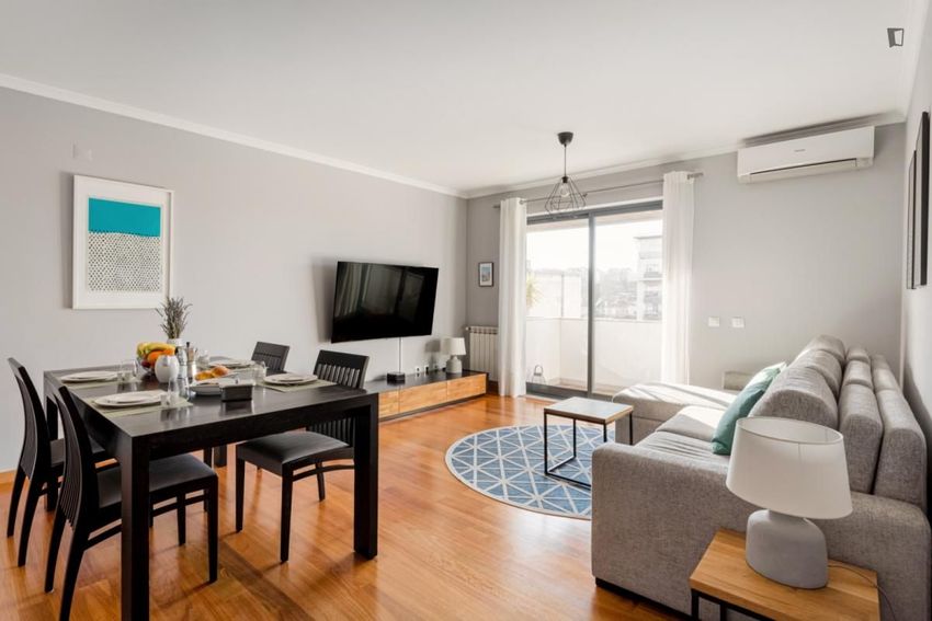 Imagem Sala de estar de apartamento t2 em Avenida Gomes Pereira