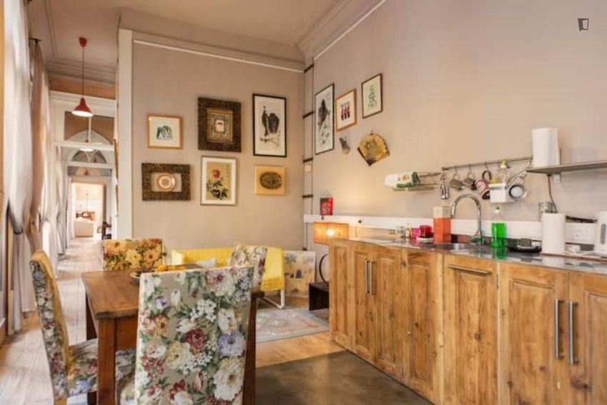 Imagem Sala de estar de apartamento t2 em Rua do Almada