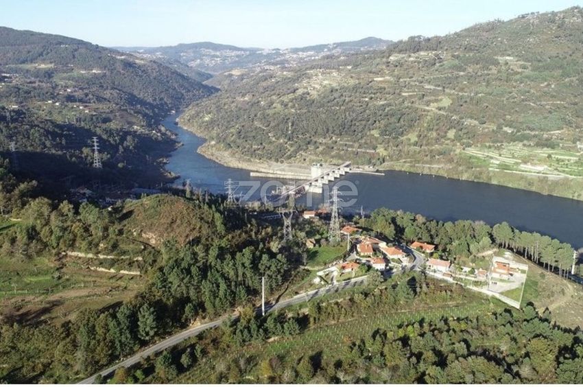 Imagem Vistas de terreno em Caminho de Santo António