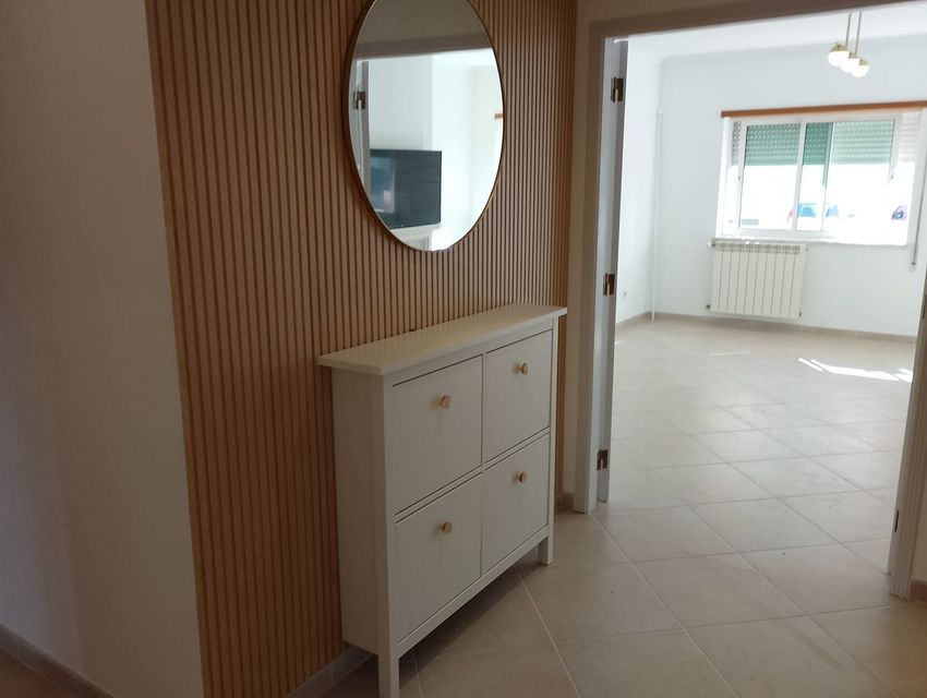 Imagem Quarto de apartamento t3 em Rua Dom Sancho I
