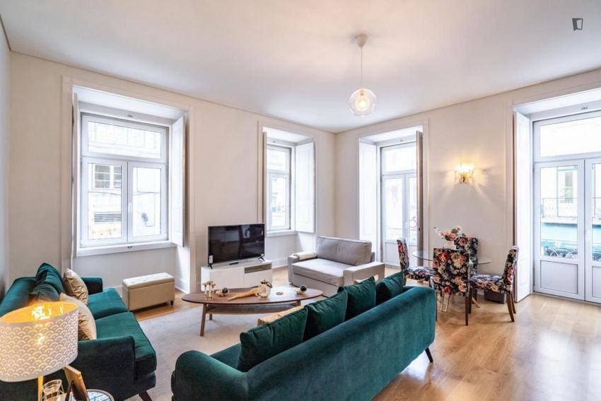 Imagem Sala de estar de apartamento t2 em Rua da Madalena