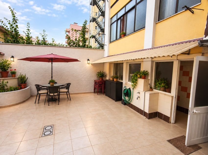 Imagem Terraço de apartamento t5 em Rua António Pedro