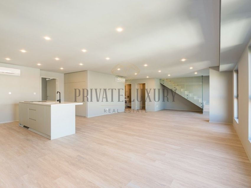 Imagem de apartamento t3 em Av. da Liberdade - Marquês de Pombal
