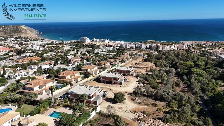 Imagem Vistas de  casa ou moradia em Praia da Luz