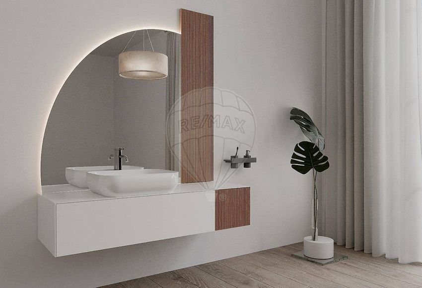 Imagem Casa de banho de apartamento t4 em Rua Bernardo Santareno