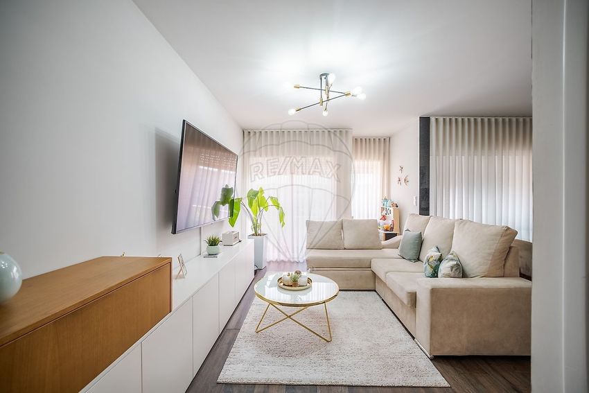 Imagem Sala de estar de apartamento t2 em Paredes