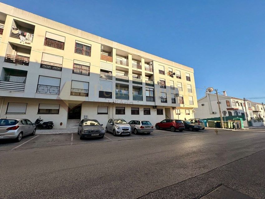 Зображення Фасад, квартира t2, Rua do Parque, 77