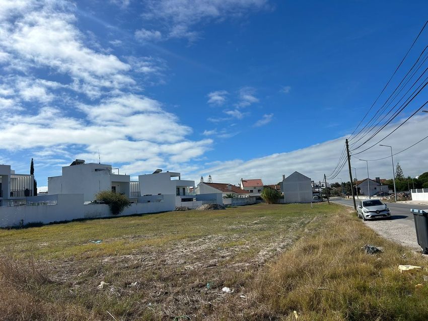 Imagem de terreno em Em501, km 46