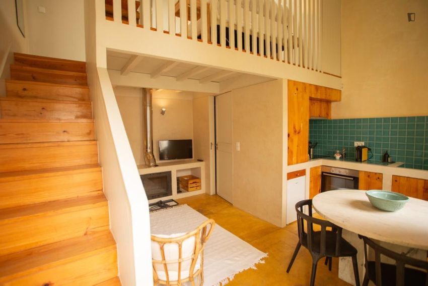 Imagem Sala de estar de apartamento t0 em Rua De Augusto Gil