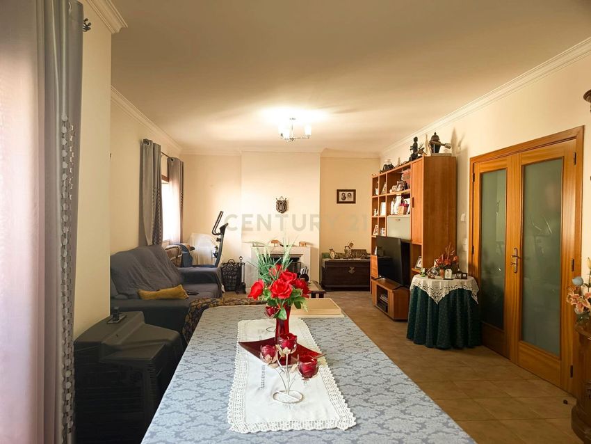Imagem Sala de estar de apartamento t3 em São João Baptista
