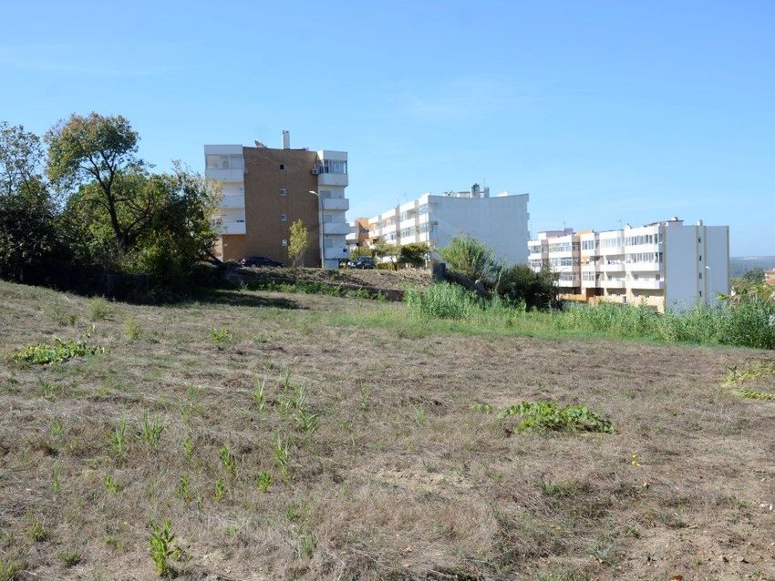 Imagem de terreno em Marrazes e Barosa