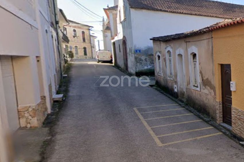 Imagem Detalhes de  moradia independente em Rua Plátanos, 3