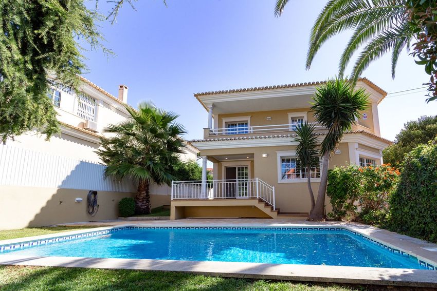 Imagem Piscina de  casa ou moradia em Birre