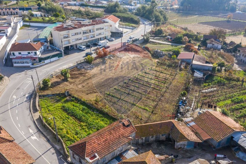 Imagem Vistas de terreno em Silvares - Pias - Nogueira - Alvarenga