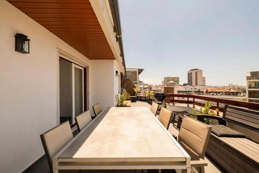 Imagem Terraço de apartamento t5 em Avenida Conde de Valbom, 18 C