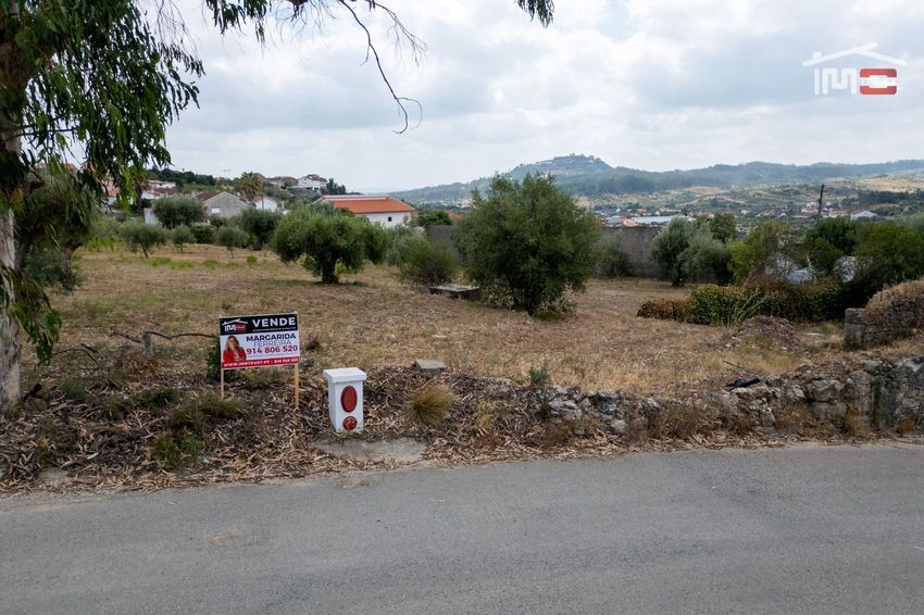 Imagem Vistas de terreno em Atouguia