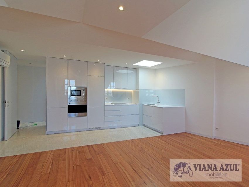 Imagem de apartamento t1 em Monserrate