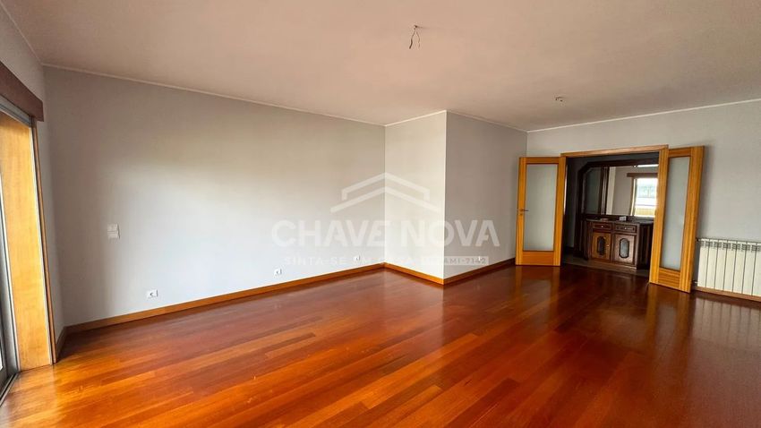 Imagem Divisão de apartamento t2 em Travessa Altino Coelho s/n