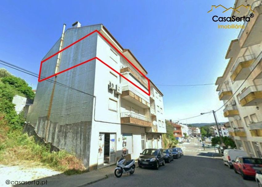 Imagem Fachada de apartamento t3 em Rua Comendador Sebastião Alves s/n