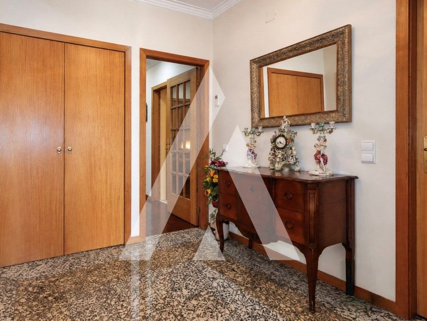 Зображення Вестибюль, квартира t2, Avenida São Gonçalo