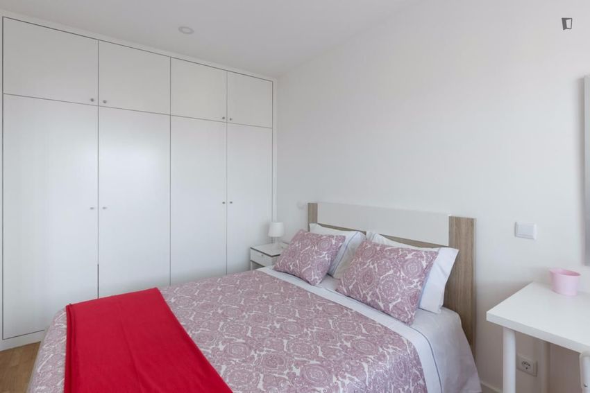 Imagem Quarto de apartamento t1 em Praça da República