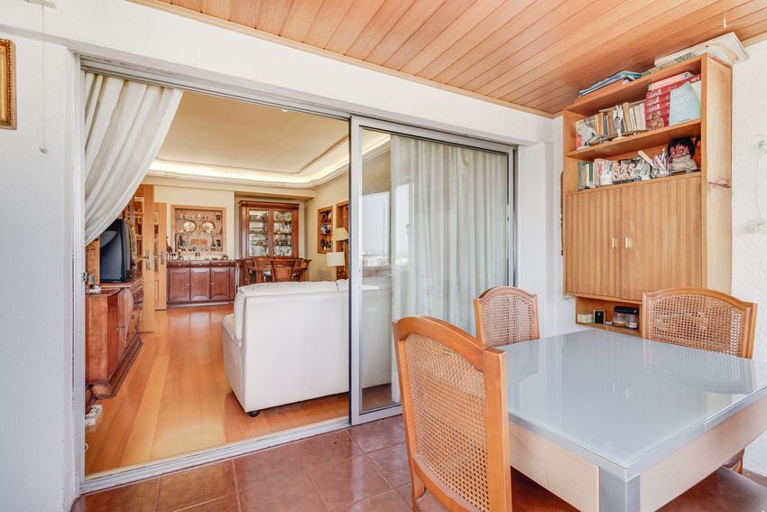 Imagem Sala de estar de apartamento t2 em Rua Cidade de Nova Lisboa, 219