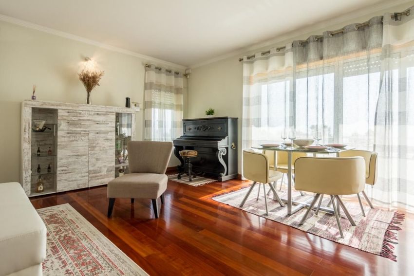 Imagem Sala de estar de apartamento t1 em Rua Pedras da Maré