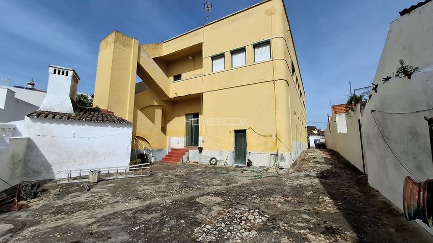 Imagem Vistas de  casa ou moradia em Brinches