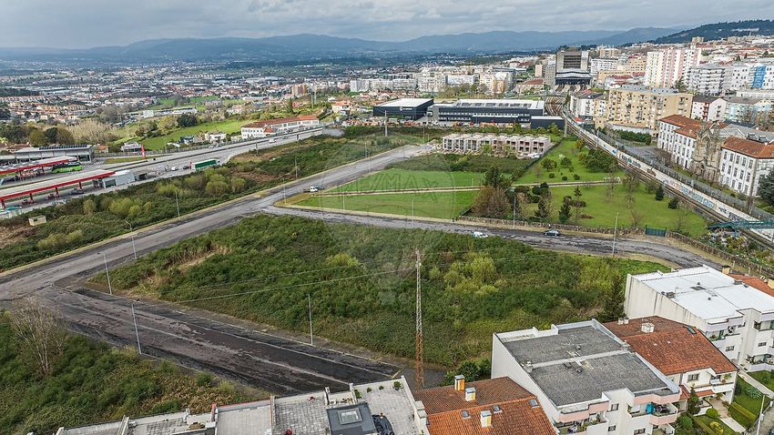 Imagem de terreno em Rua da Naia, 38