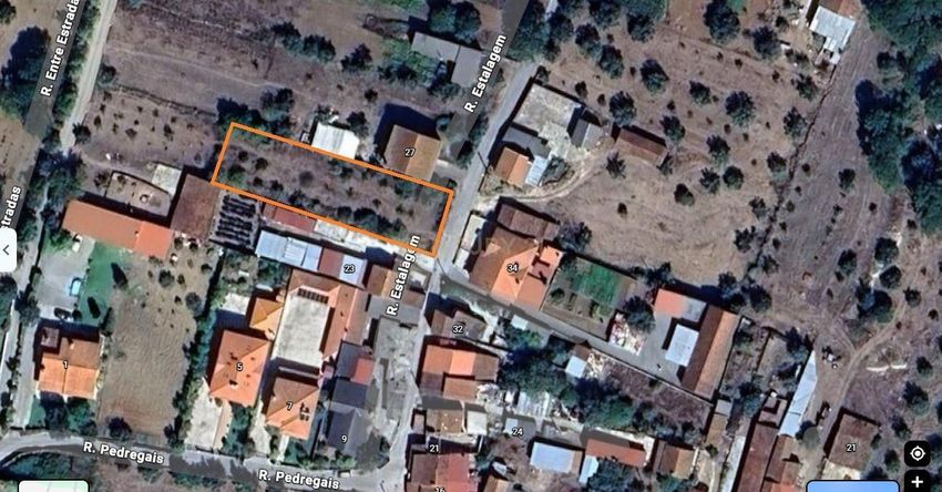 Зображення земельна ділянка, Rua Estalagem