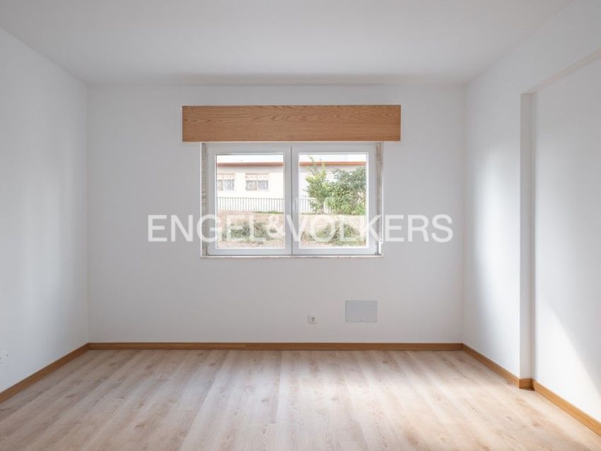 Imagem Divisão de apartamento t2 em Casal de São Brás - Vila Chã