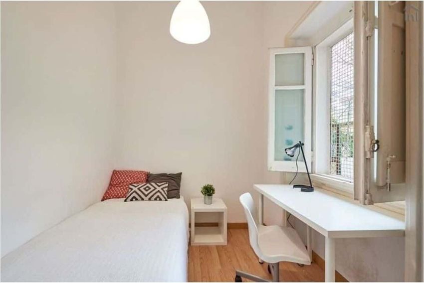 Imagem Sala de estar de quarto em Avenida Almirante Reis, 219