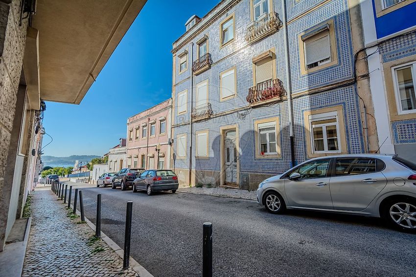 Imagem Vistas de apartamento t2 em Calçada da Memória