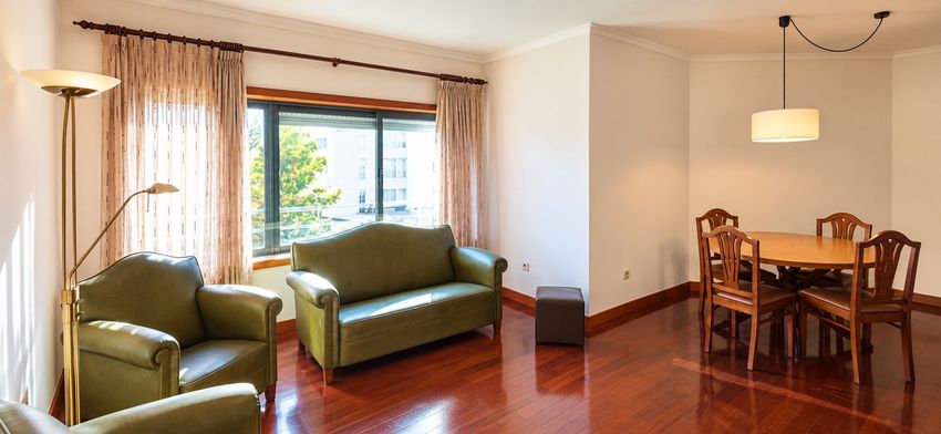 Imagem Quarto de apartamento t2 em Rua de Grijó