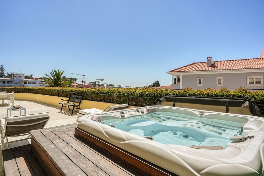 Imagem Piscina de apartamento t3 em Travessa Sabóia, 34