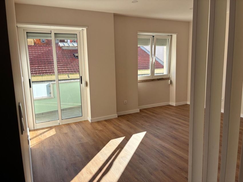 Imagem Terraço de apartamento t3 em Rua Policarpo Anjos, 12