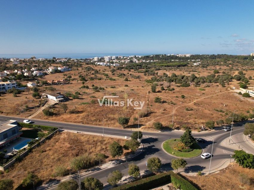Imagem Vistas de terreno em Portimão